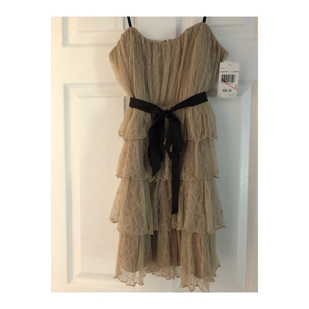 City triangles lace dress